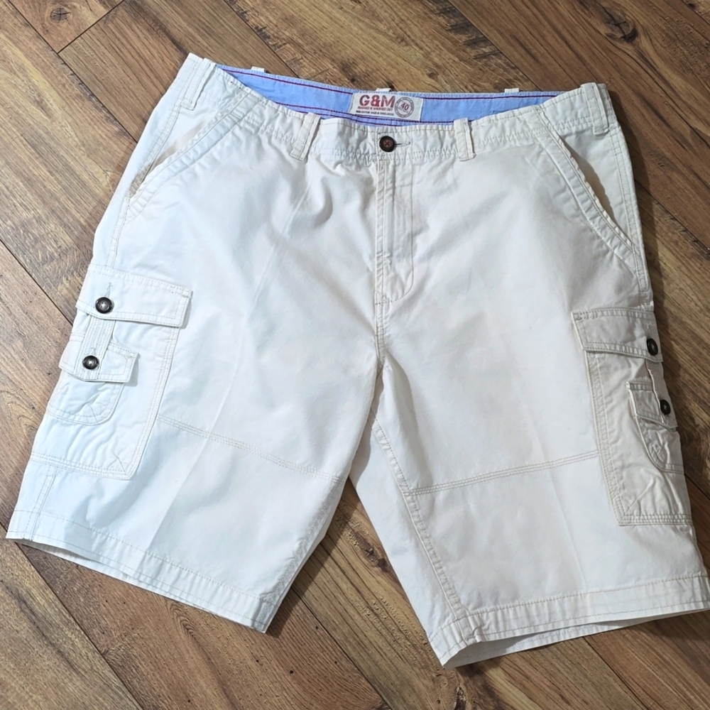 G&M Cotton Cream Cargo Shorts with Relaxed Fit and Flat Front